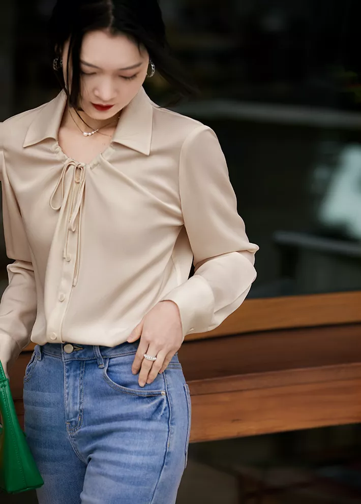 Camicetta beige online