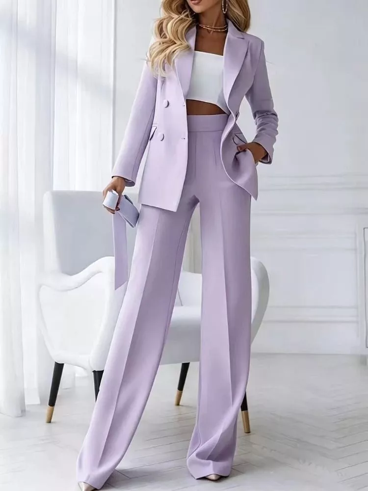 Completo donna giacca e pantaloni lilla con top bianco