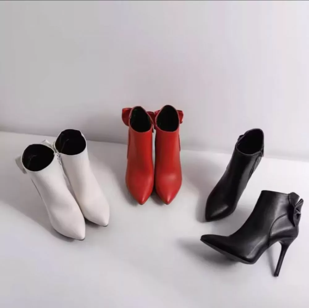 Tronchetti tacco alto donna neri fiocco decorativo sul retro, vista gruppi di colori disponibili